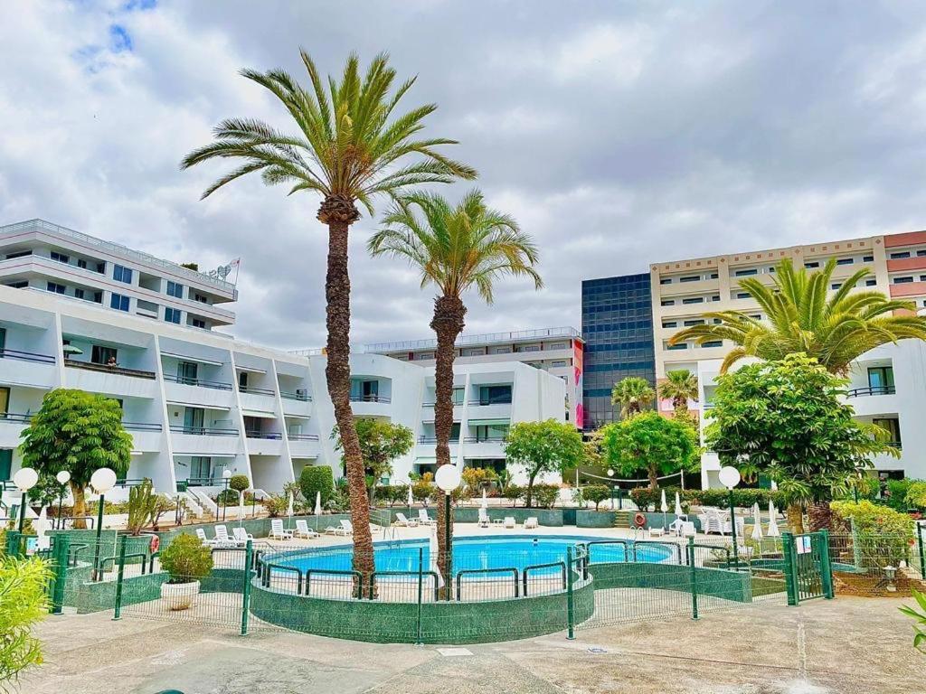 Optimist Playa De Las Americas Apartment Екстериор снимка